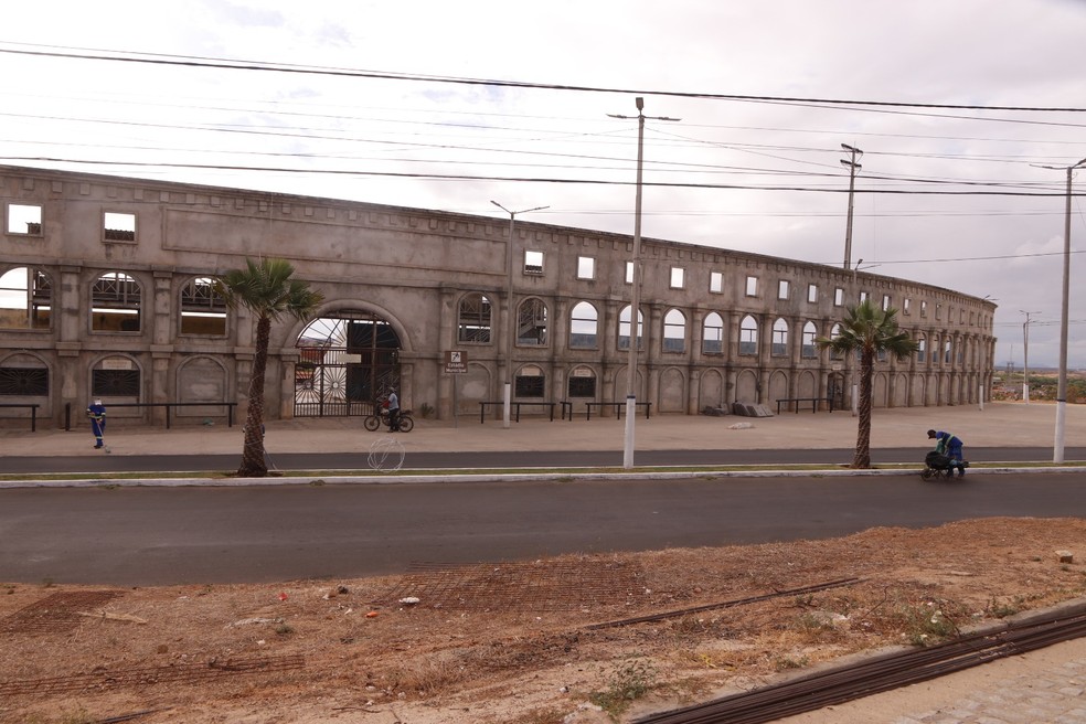 Estádio no Ceará tem fachada inspirada no Coliseu — Foto: Gilberto Ferreira