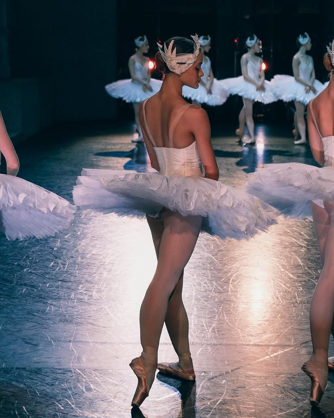 Bailarina Paris main image 0