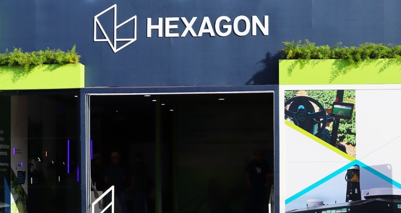 Tecnologia da Hexagon aparece em série britânica sobre agricultura e reforça avanço da automação no campo - QTU Questões do Universo