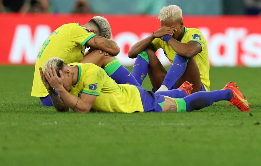 Jogadores do Brasil choram após eliminação para a Croácia