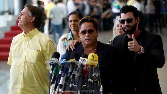 Sertanejos que apoiaram Bolsonaro vão do silêncio ao lamento após derrota nas eleições