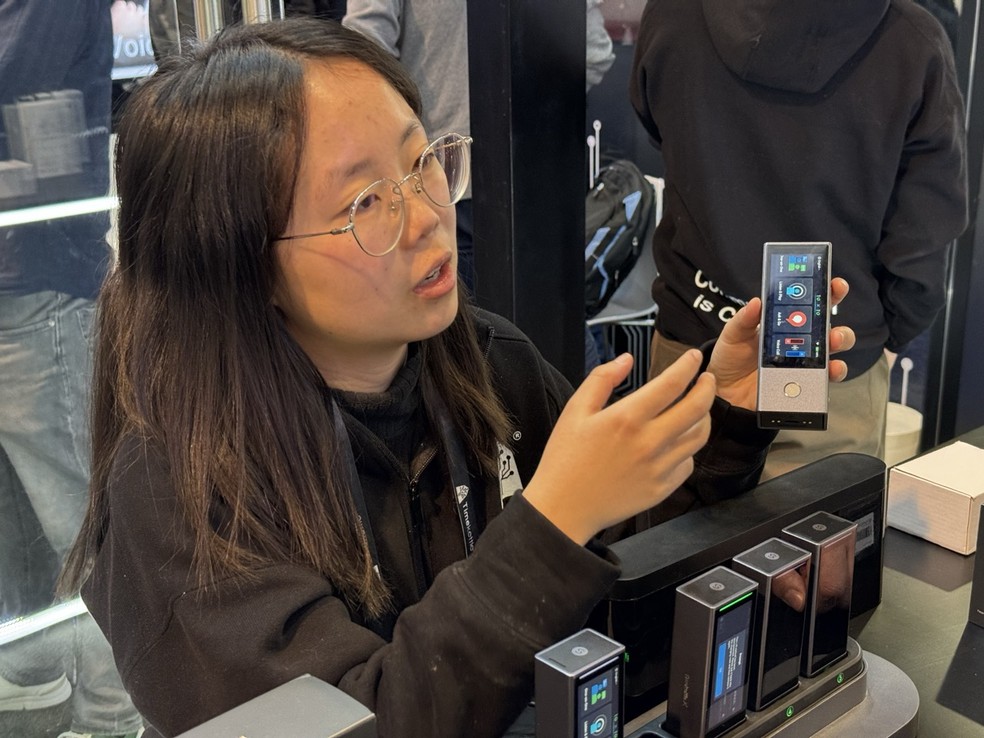 Na CES 2024, sistema de tradu&ccedil;&atilde;o em tempo real &mdash; Foto: Bruno Rosa