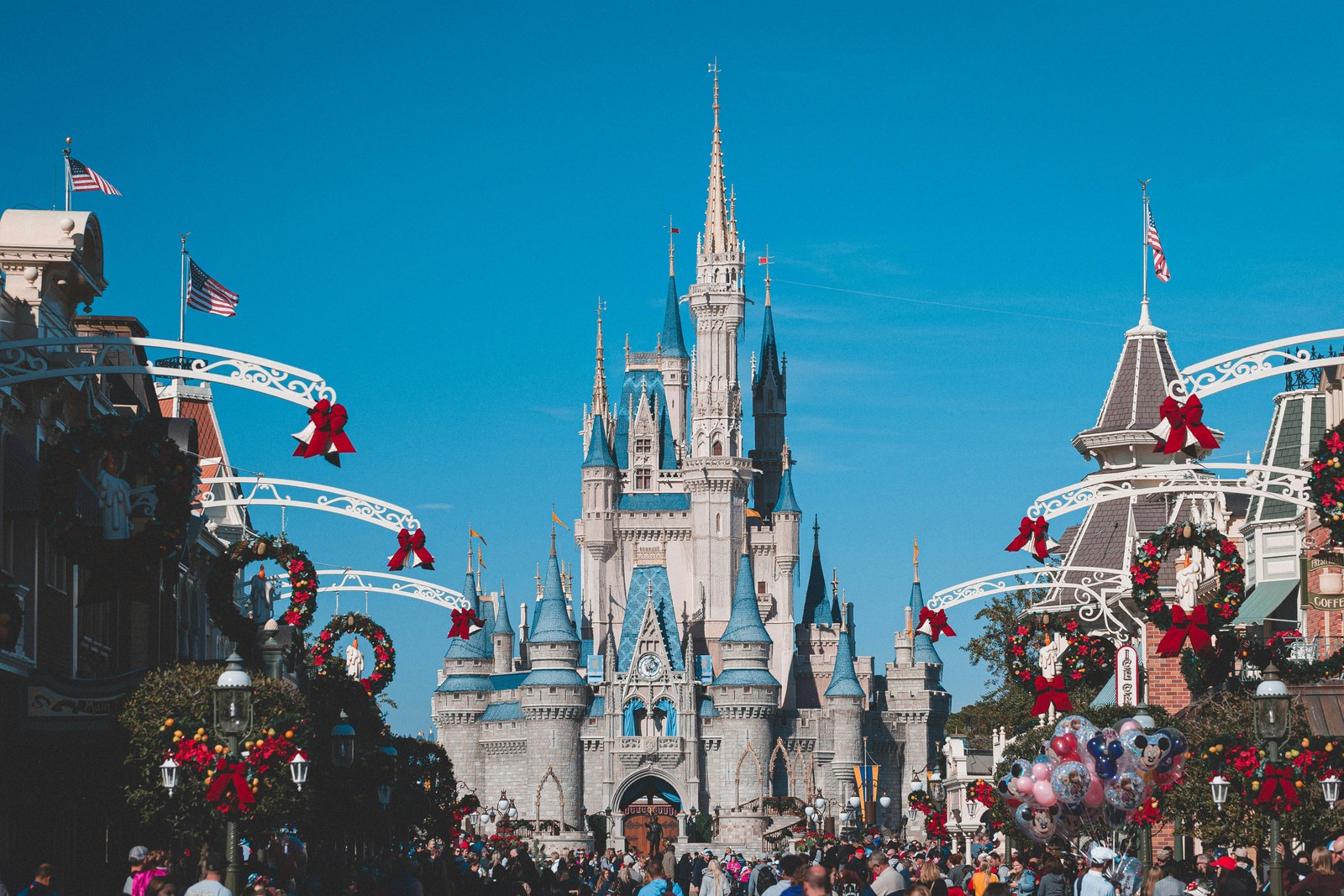 Magic Kingdom Park (Orlando, Florida) – A global icon with classic attractions and fireworks shows. The number of visitors was 17.83 million. — Photo: Pexels