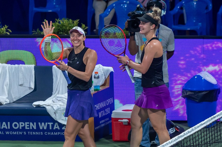 Luisa Stefani vence torneio feminino de duplas do WTA 1000 em