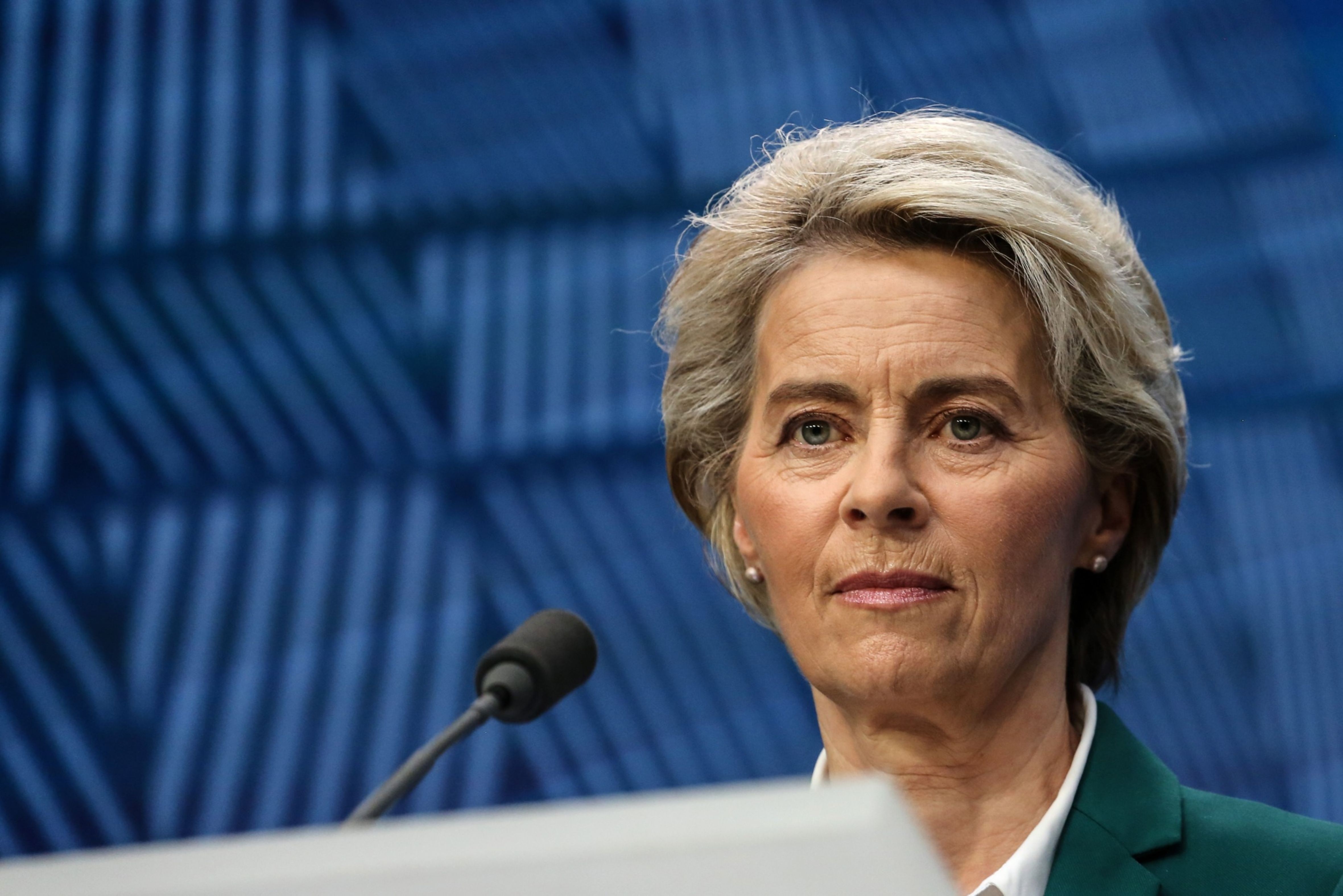 Presidente da Comiss&atilde;o Europeia frustra Lula e decide adiar para janeiro assinatura do acordo UE-Mercosul