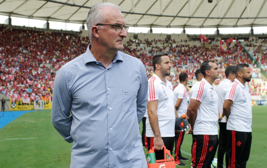 Flamengo anuncia a contratação de Dorival Júnior como novo técnico do time