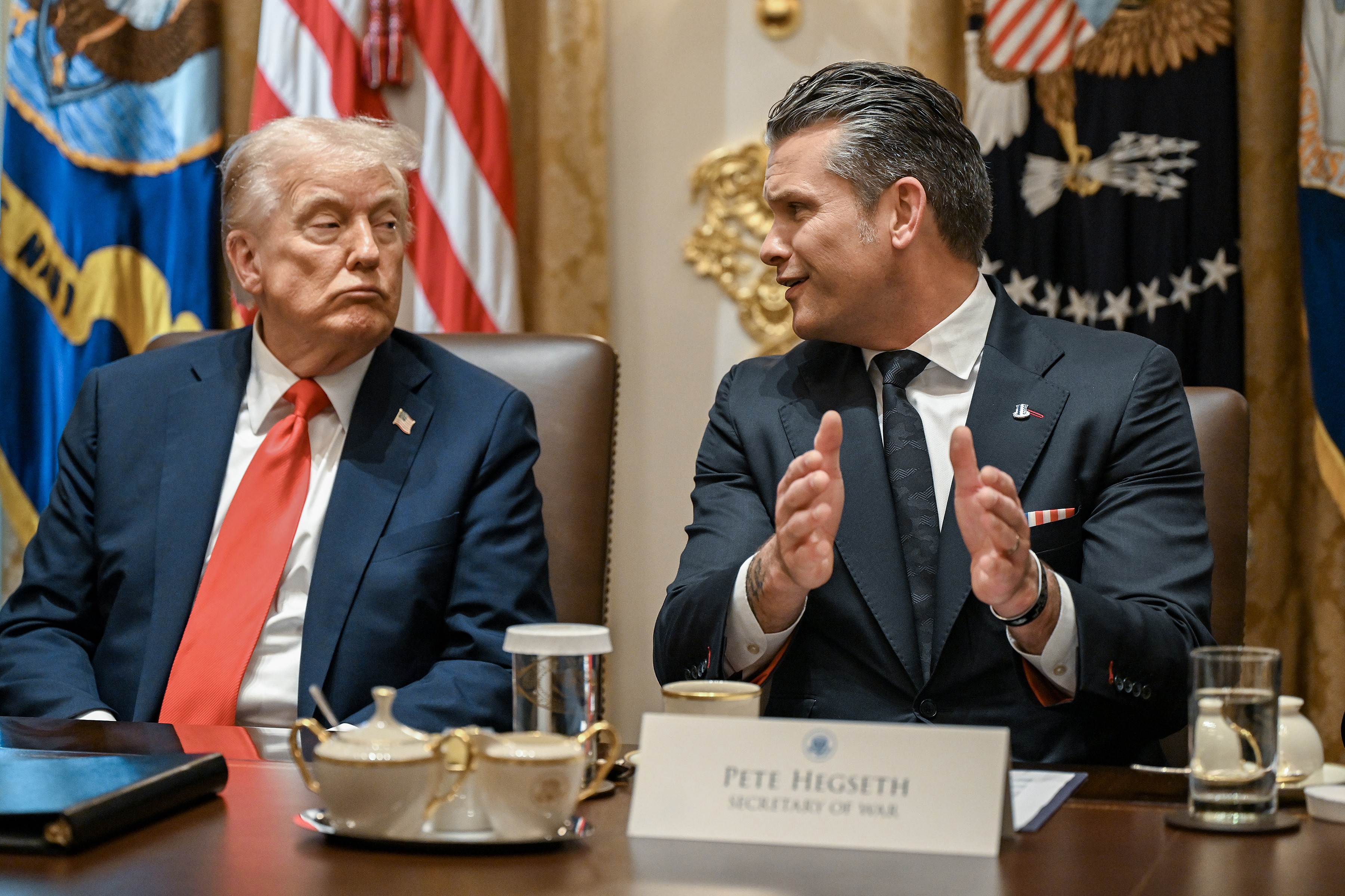 Alemanha, Bélgica e Itália criticam nova doutrina de segurança dos EUA, que diz que Europa enfrenta 'extinção civilizacional'