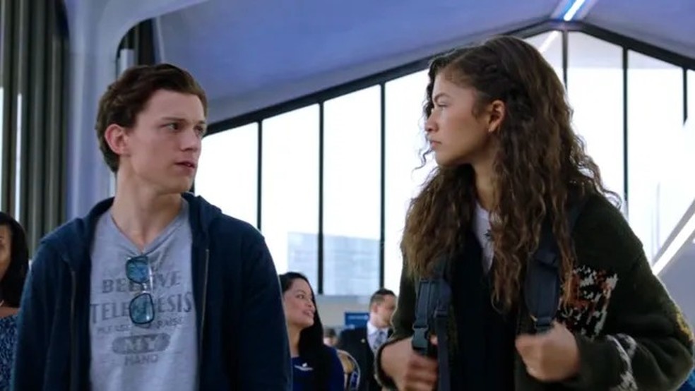 Tom Holland e Zendaya em filme que trabalharam juntos — Foto: Reprodução/Sony Pictures