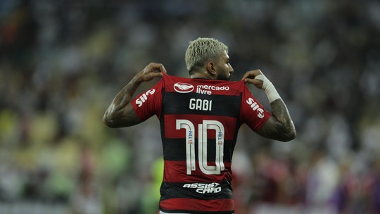 Presidente do Flamengo determinou que Gabigol ficaria sem a camisa 10