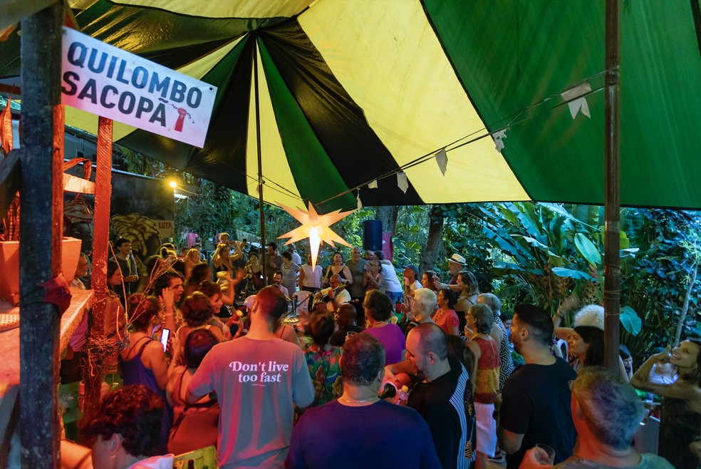 Tema da redação Enem: veja 12 ambientes onde a herança negra é ...