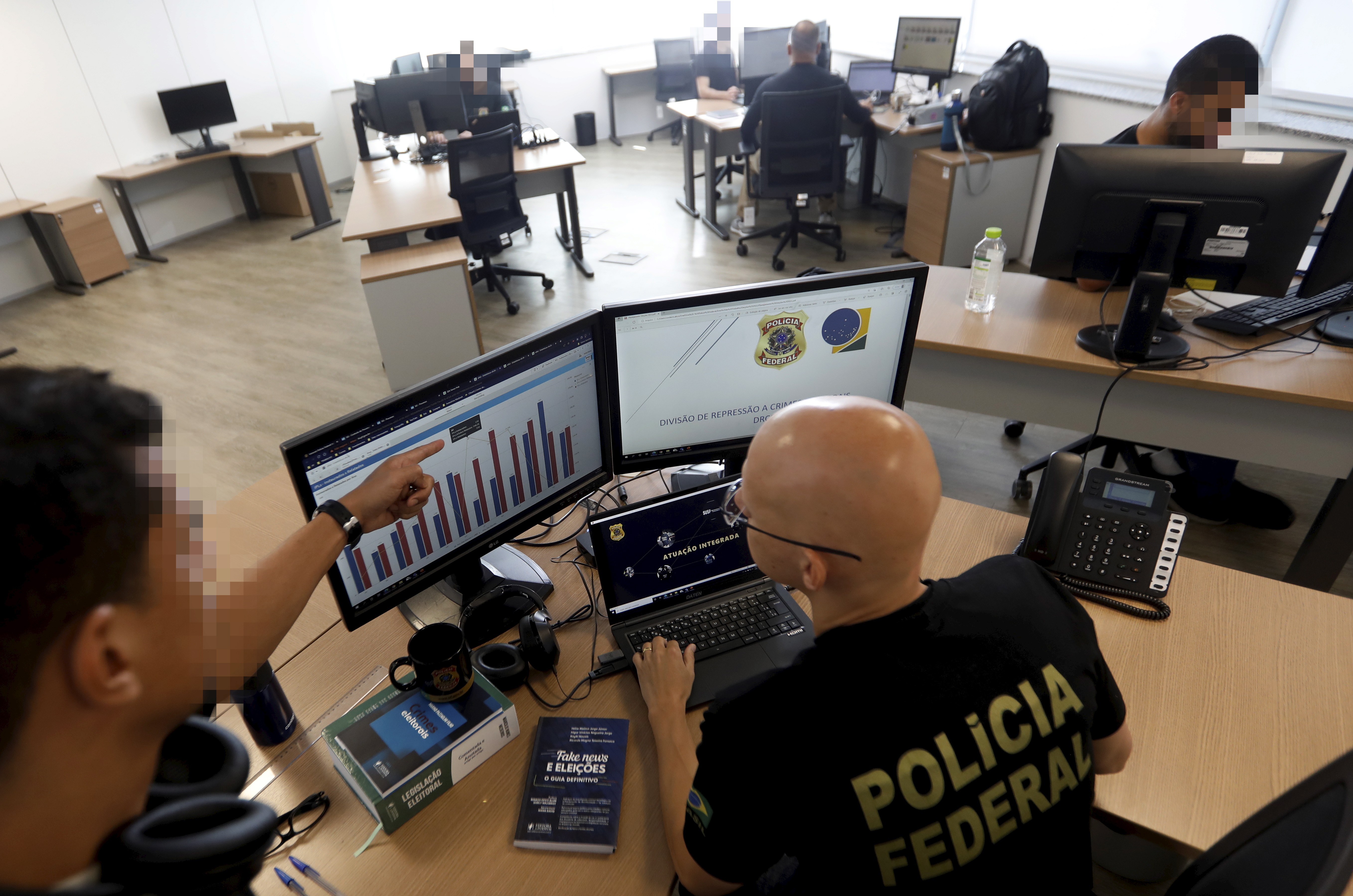 Visualização única, imagens apagadas e aparelhos bloqueados: como a PF conseguiu rastrear mensagens de Vorcaro para Moraes - QTU Questões do Universo