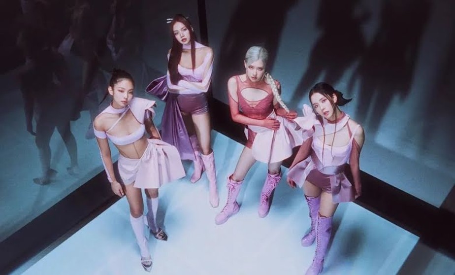 BLACKPINK libera seu veneno irresistível no MV 'Pink Venom': hip