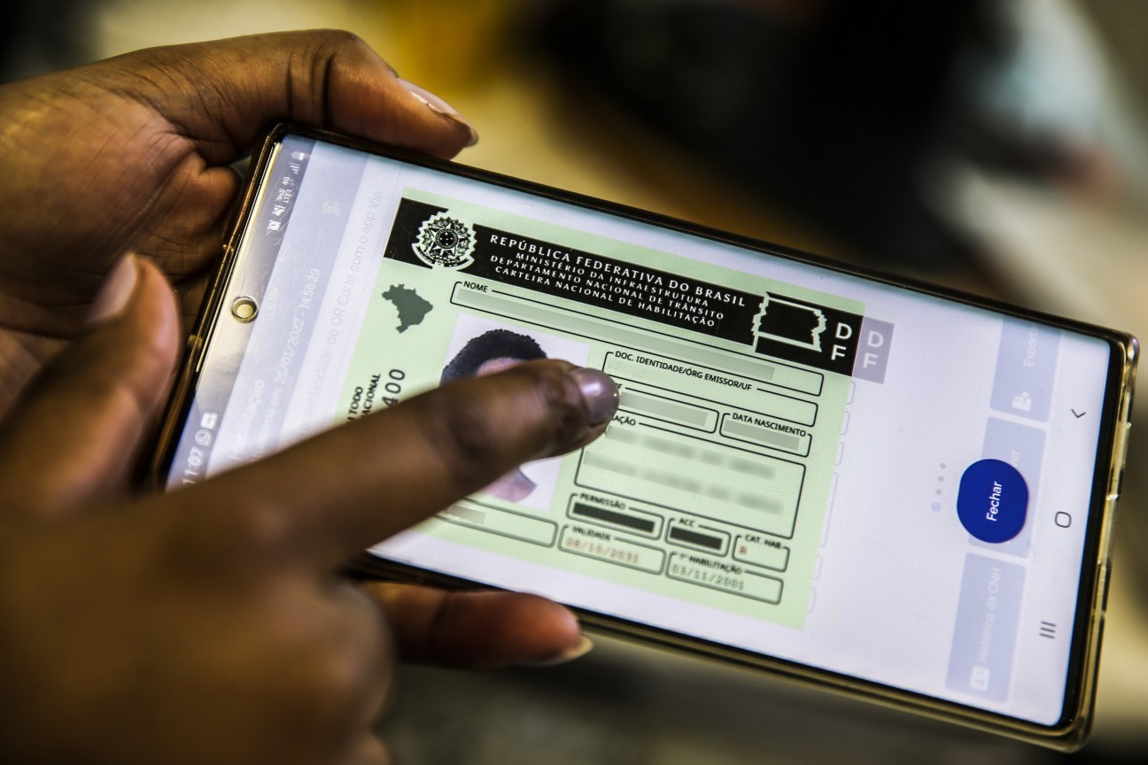 Governo libera renovação automática da CNH para motoristas sem infrações