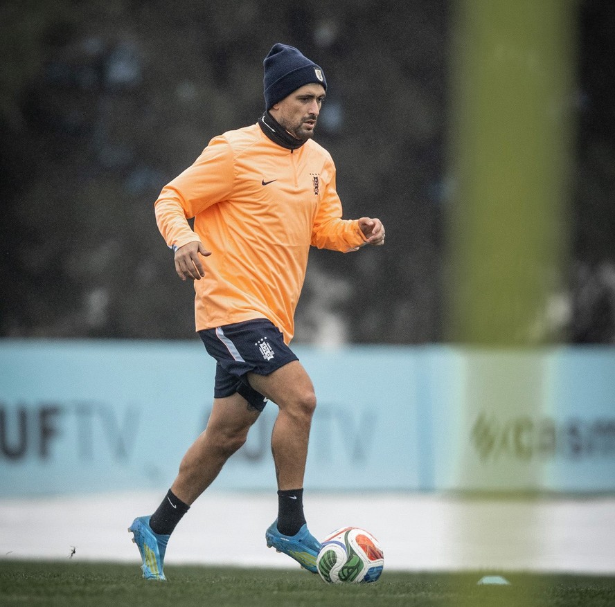 Arrascaeta em treino do Uruguai antes da Copa do Mundo