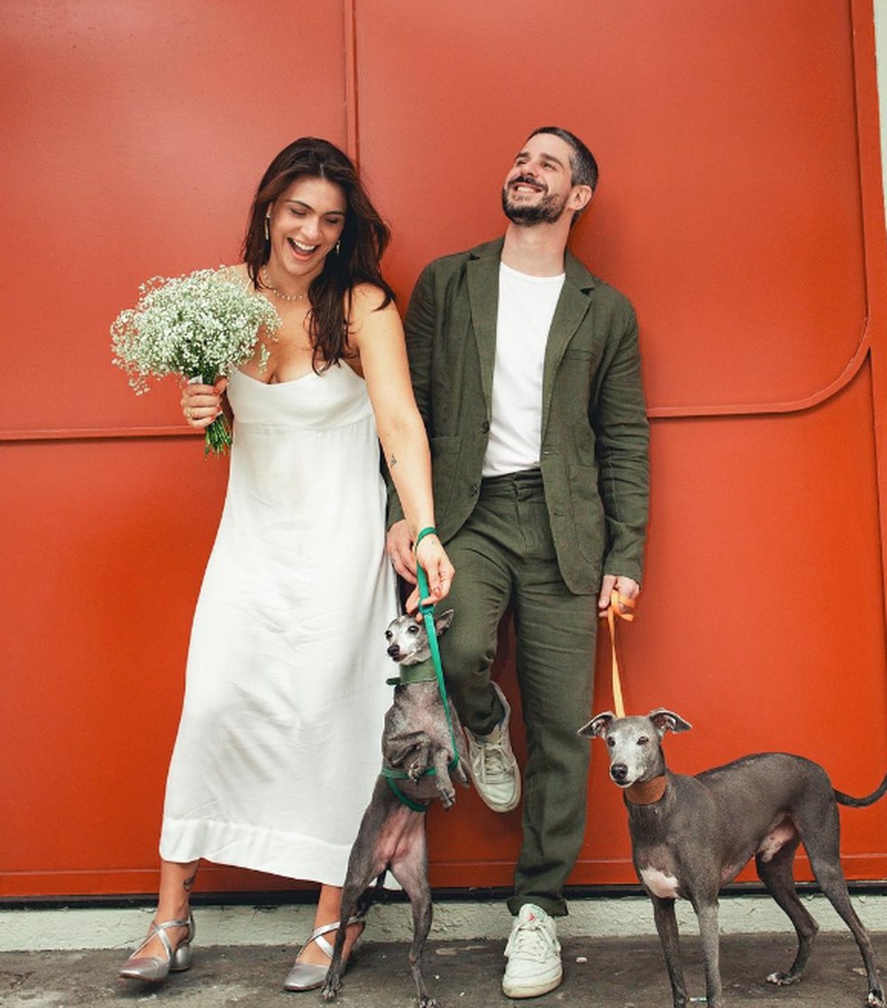Pedro Neschling se casou com com a chef de cozinha Nathalie Passos — Foto: Reprodução/Instagram