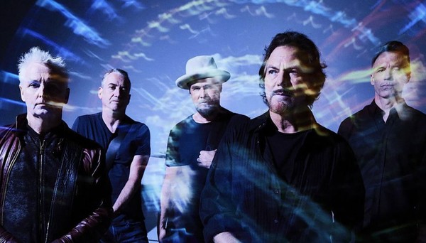 Novo álbum do Pearl Jam chega ao cinema antes do lançamento; entenda