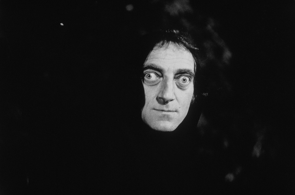Marty Feldman em "O jovem Frankenstein" — Foto: Reprodução