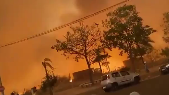 Incêndio em São Paulo: moradores de Ribeirão Preto abandonam casas em meio a fogo e fumaça