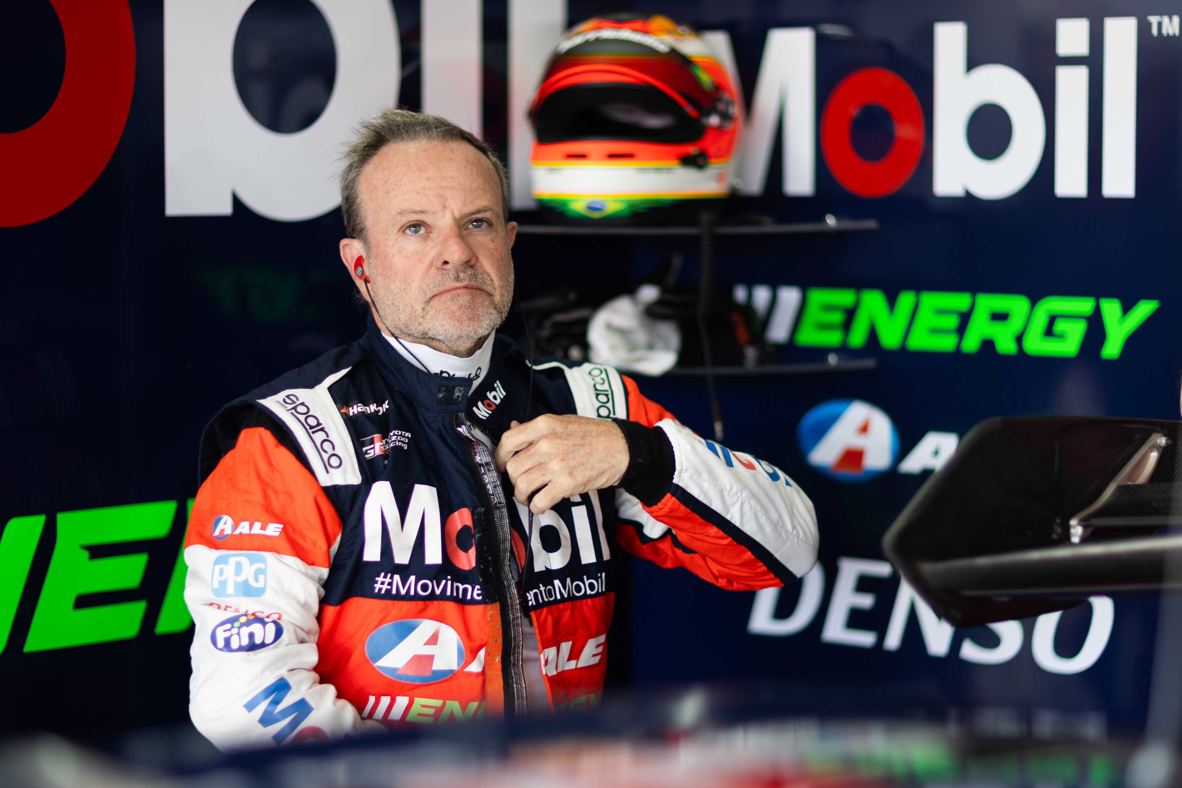 Litígio milionário na Stock Car: Barrichello processa Scuderia Bandeiras por saída abrupta da modalidade - QTU Questões do Universo