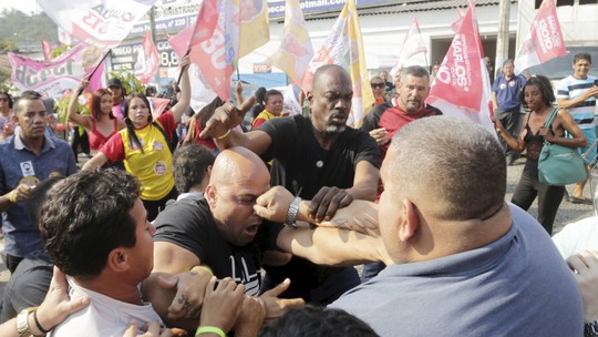 Pesquisa 'A Cara da Democracia': brasileiros temem onda de violência política como reação a eventual vitória de Lula