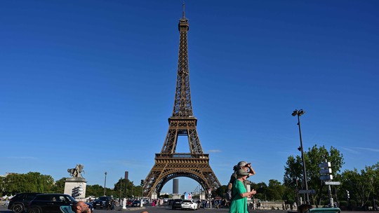 Paris lança 'guerra' a 'Airbnbs ilegais': Prefeitura faz batidas por turistas nos bairros mais caros da cidade