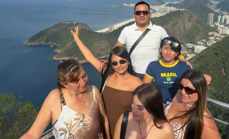 colombiano se despede de mãe, irmã e sobrinha mortas em queda de helicóptero no Rio