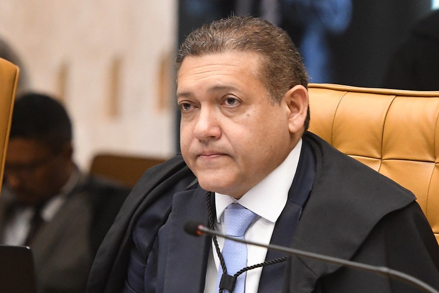 O ministro Nunes Marques, durante sessão do STF