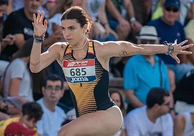 Tragédia na Espanha: Atleta de salto em distância é uma das mortas em acidente de trem que deixou 69 vítimas