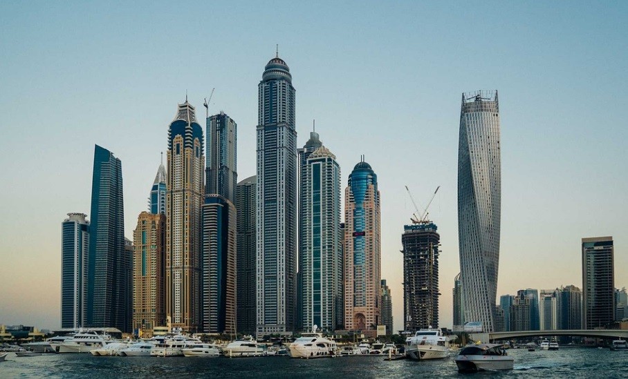Com uma arquitetura futurista, Dubai investiu bilhões na criação de uma cidade do futuro — Foto: Pixabay