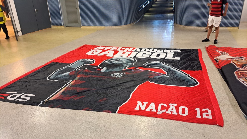 Homenagem da torcida do Flamengo a Gabigol — Foto: Davi Ferreira