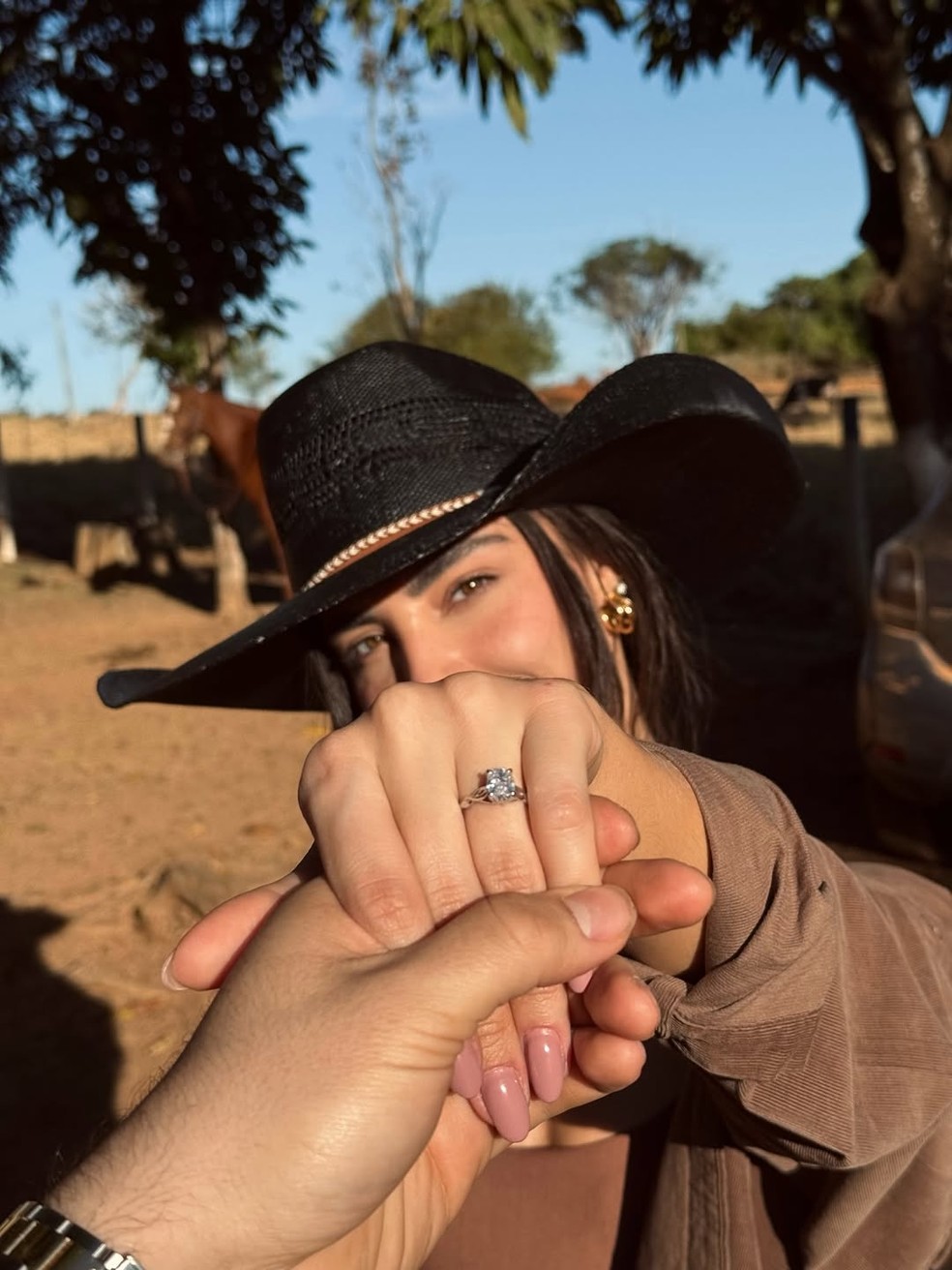 Murilo Huff e Gabriela Versiani ficam noivos: saiba tudo sobre o relacionamento e a trajetória dela — Foto: Reprodução Instagram