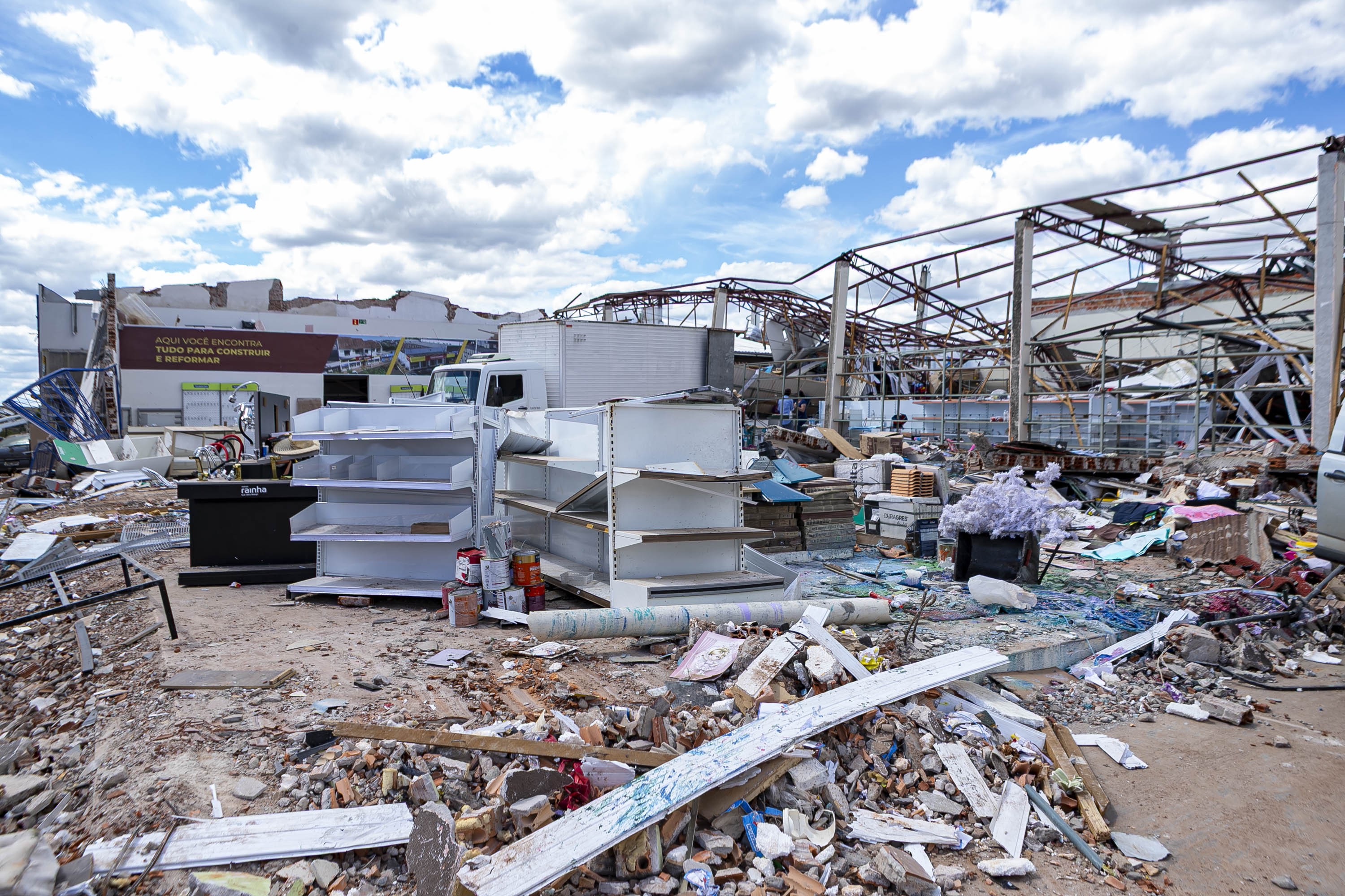 Extremos clim&aacute;ticos atingem recordes em 2025, aponta relat&oacute;rio