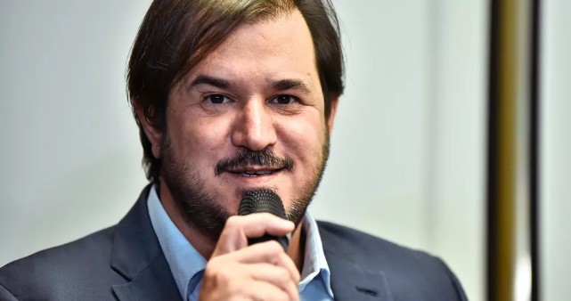Citação de Lula ao presidente do União Brasil eleva tensão entre partido e Palácio