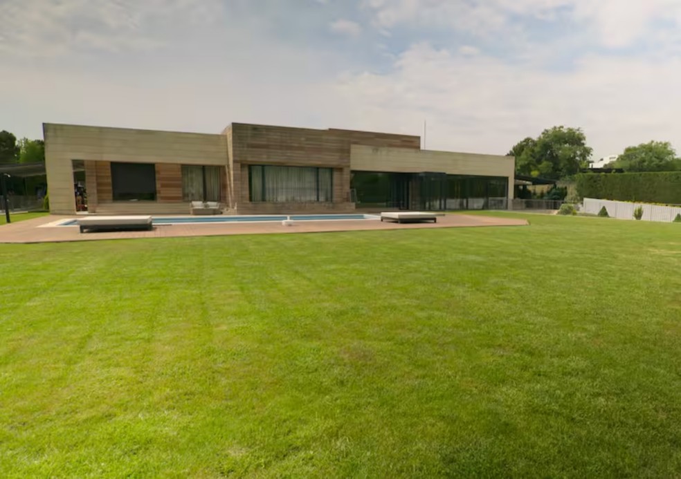 Casa Cristiano Ronaldo — Foto: Reprodução Netflix