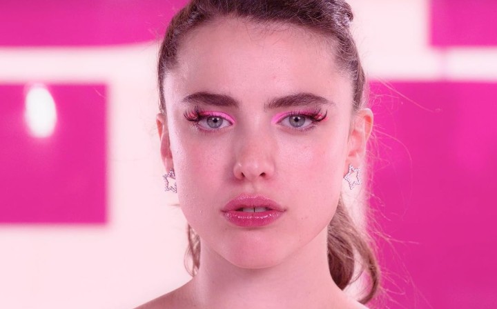 Margaret Qualley apaga fotos de casamento e aumenta rumores de separação