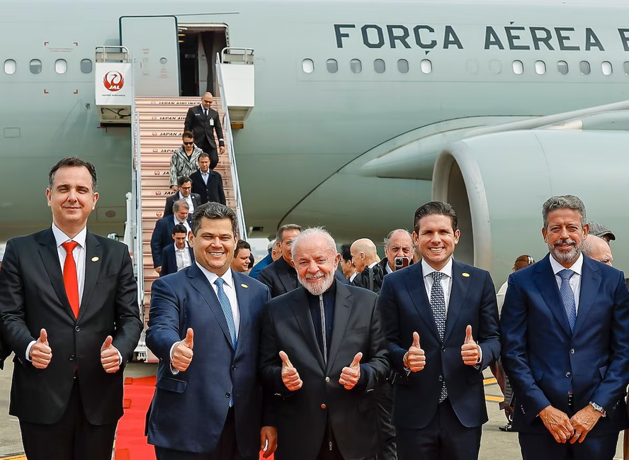 Lula adota linha direta com Alcolumbre e Hugo Motta para aprovação de pautas no Congresso