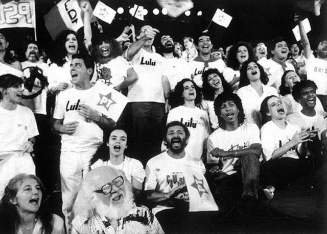 Jingle Lula La song from 1989: artists such as Chico Buarque, Elba Ramalho and Dejavan participated in the video - Photo: Reproduction Twitter/Arquivo Político