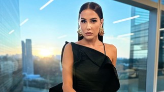 Deborah Secco expôs, também no "Surubaum", que acha "gostosíssimo" sexo anal. A atriz disse que teve aula para fazer sem sentir dor, já que pratica com assiduidade.  — Foto: Reprodução/Instagram