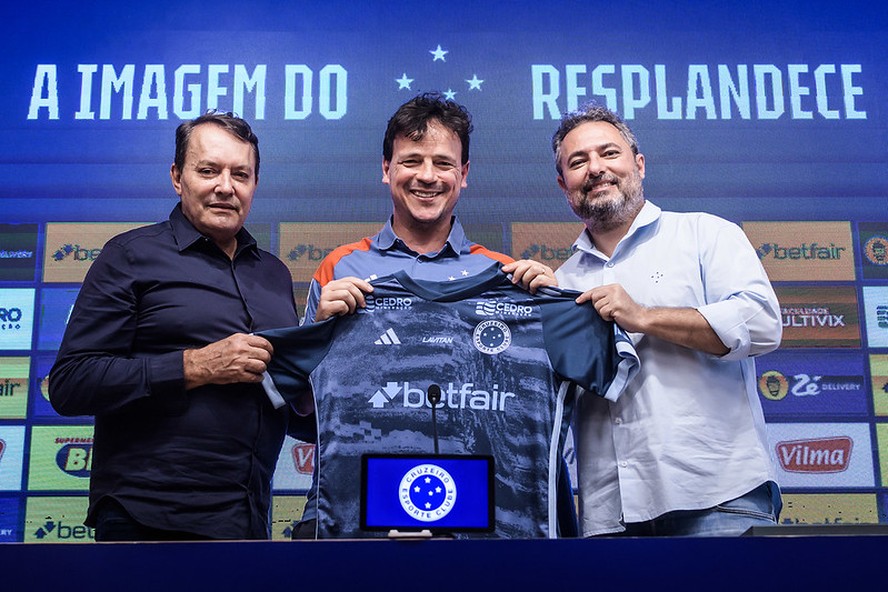 Diniz concede primeira entrevista como treinador do Cruzeiro