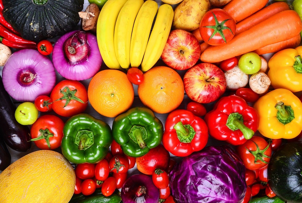 Como saber se frutas e legumes ainda são seguros para comer, e quando devem ser jogados no lixo - QTU Questões do Universo