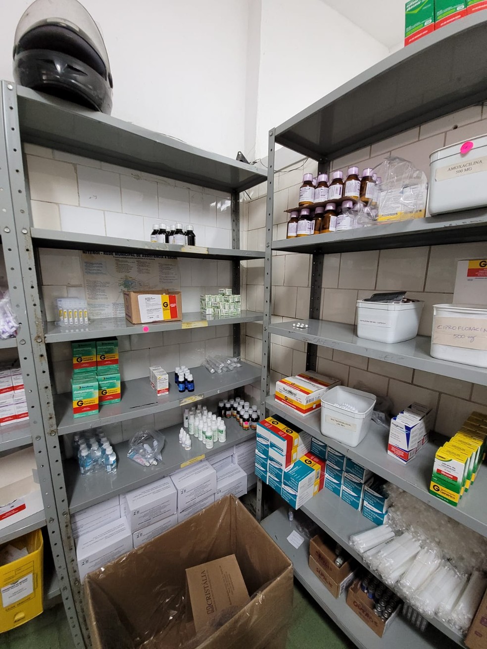 Vistorias do MP e da Comissão de Saúde flagraram escassez de medicamentos  e problemas de armazenamento  — Foto: Divulgação