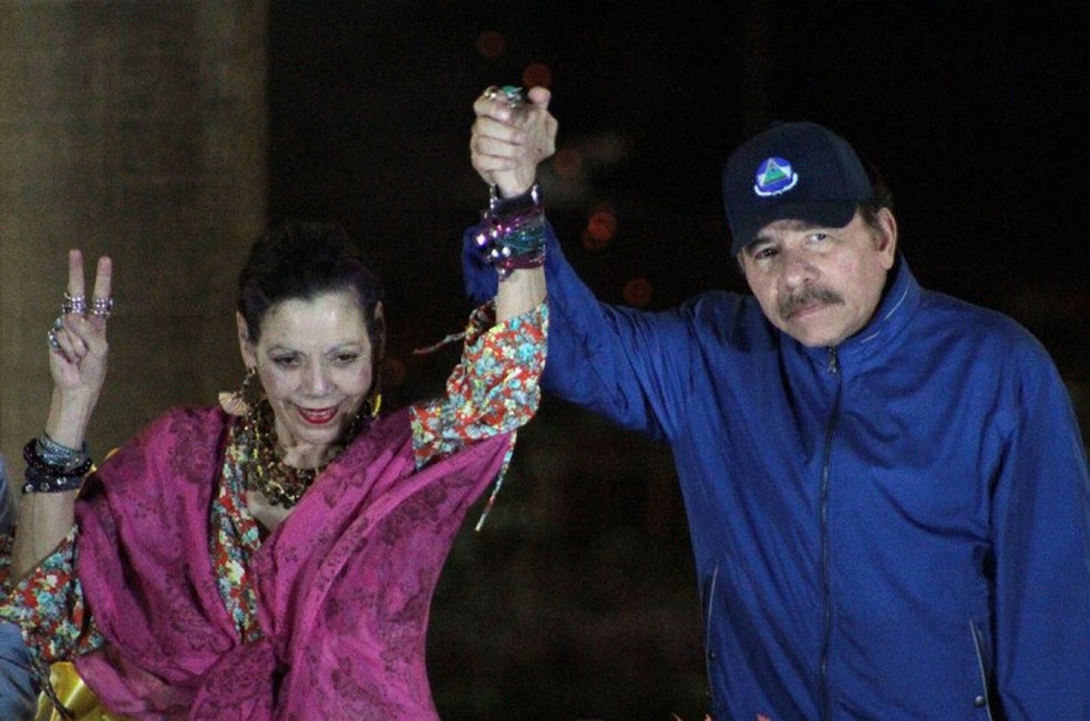 Os presidentes da Nicarágua, Daniel Ortega e Rosario Murillo — Foto: Maynor Valenzuela/AFP