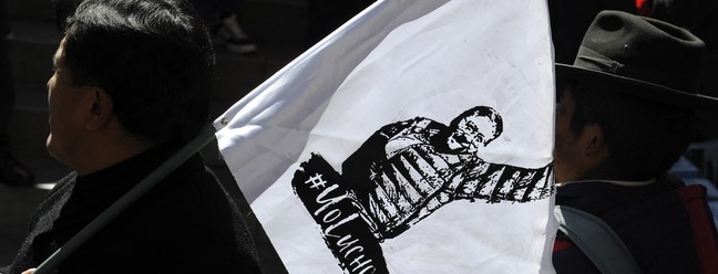 Protestos na Bolívia — Foto: JORGE BERNAL/AFP