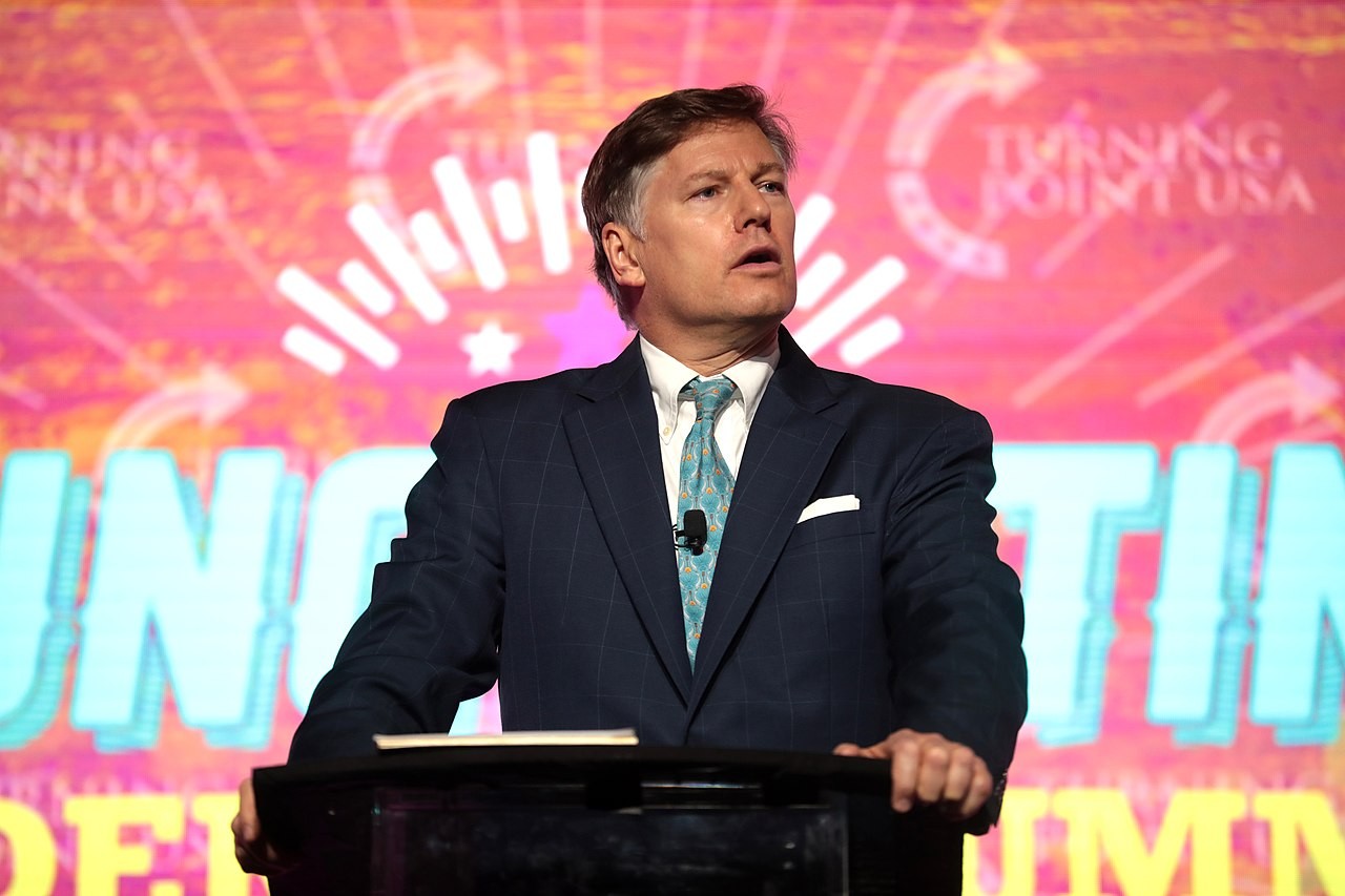 Vice-chefe da diplomacia dos EUA critica prisão 'provocativa e desnecessária' de Bolsonaro e ataca Moraes