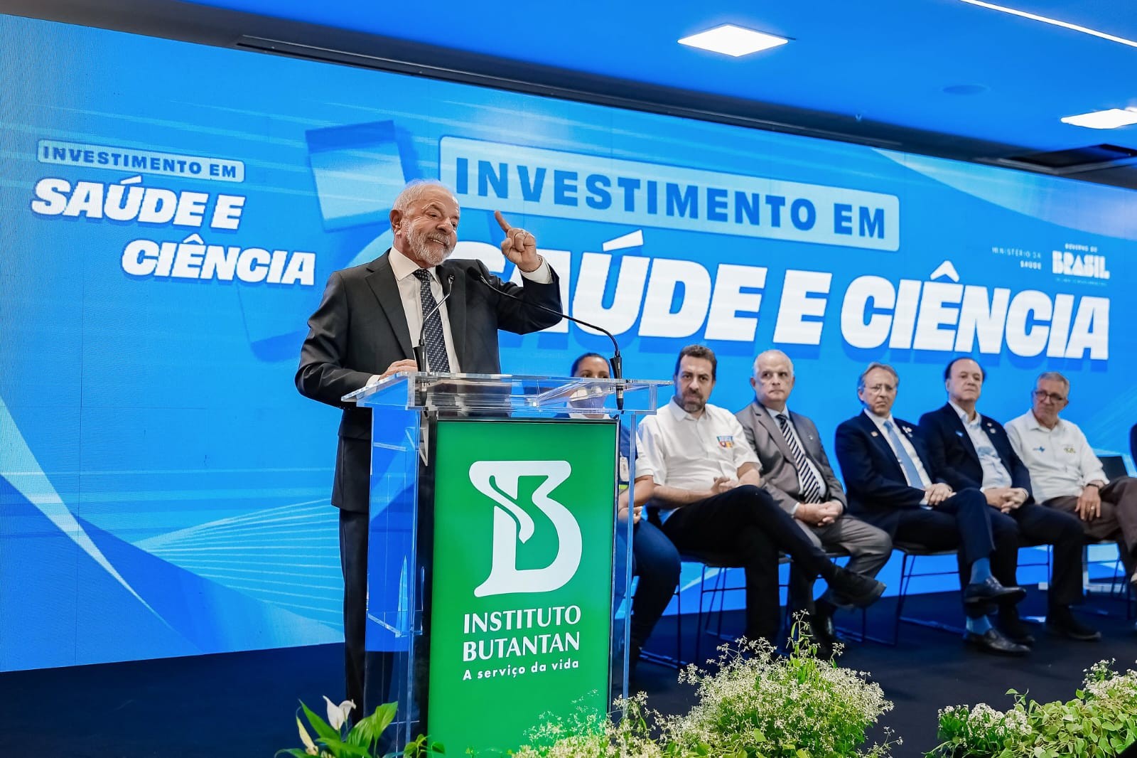 &lsquo;Se o Trump conhecesse o que &eacute; a sanguinidade de Lampi&atilde;o, ele n&atilde;o ficaria provocando a gente&rsquo;, diz Lula