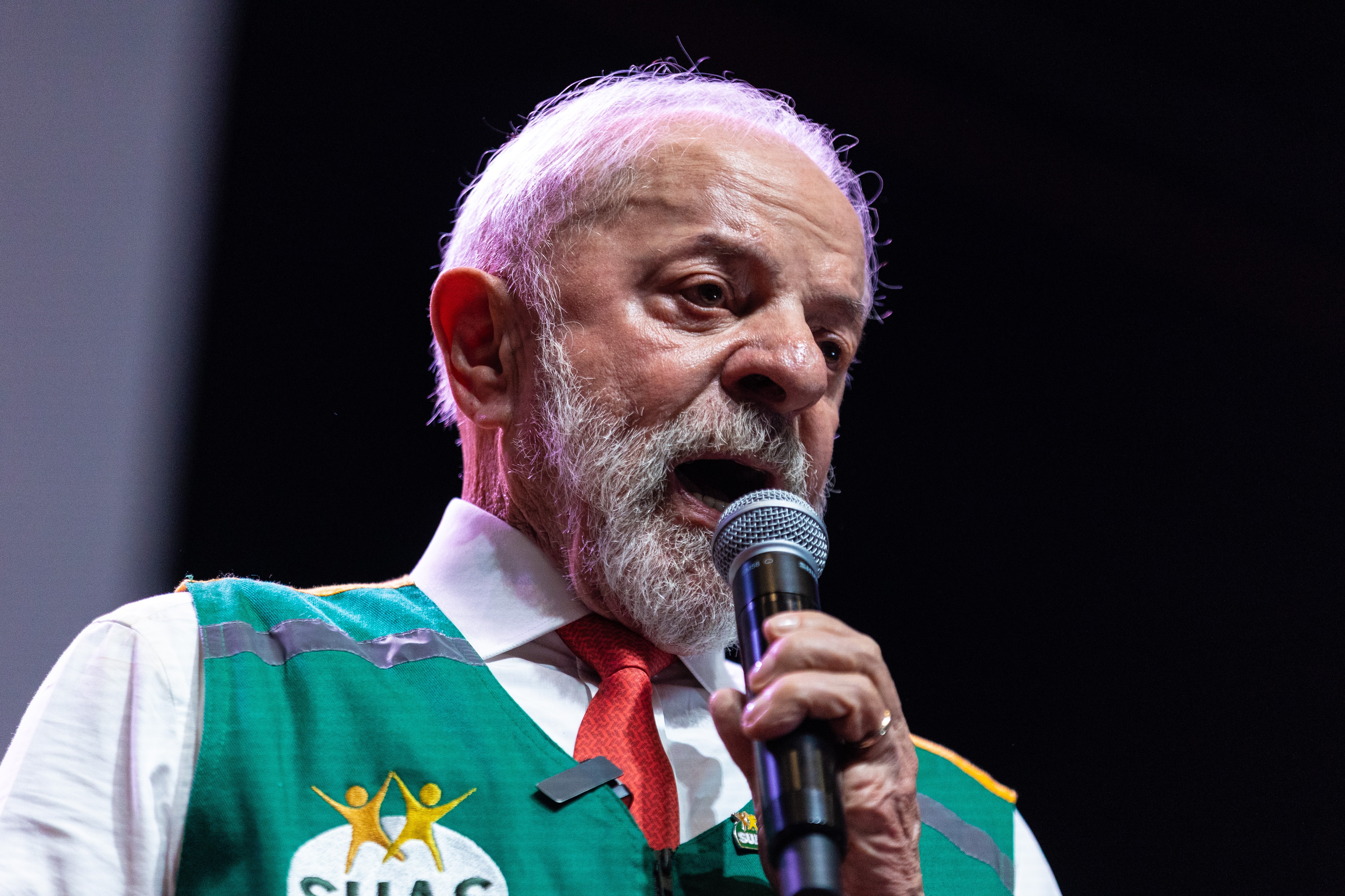 Artigo: 2026, a elei&ccedil;&atilde;o da oposi&ccedil;&atilde;o sem oposi&ccedil;&atilde;o