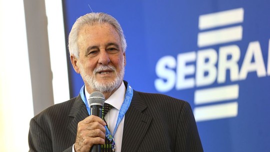 Após queda de braço com governo Lula, Carlos Melles renuncia como presidente do Sebrae