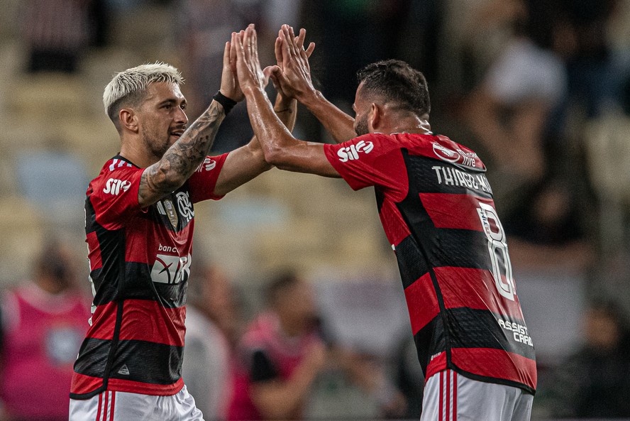 Arrascaeta e Thiago Maia: talento e dedicação a serviço do Flamengo
