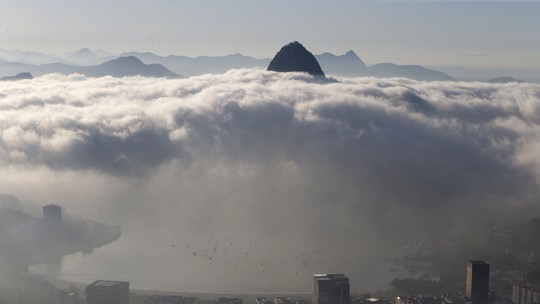 Nevoeiro no Rio afeta Aeroporto Santos Dumont, que tem 30 voos cancelados e 38 atrasados; veja fotos