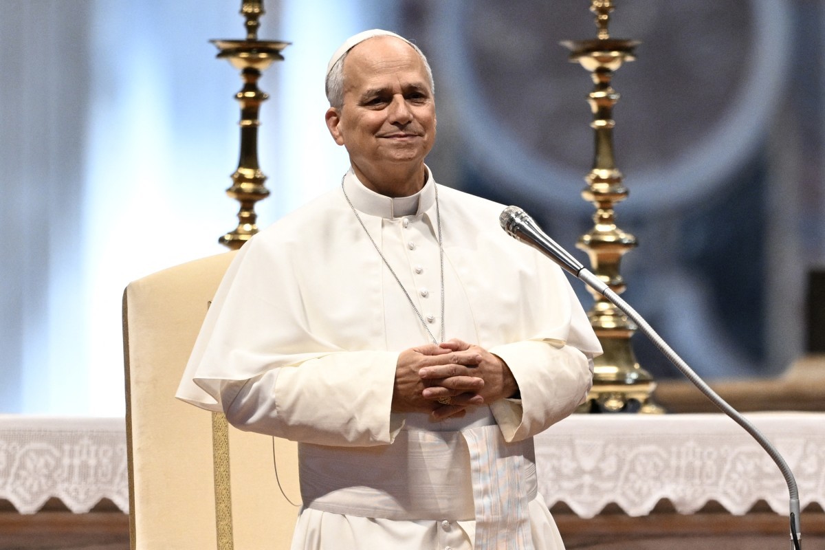 Sheinbaum pede que México seja incluído em viagem do Papa Leão XIV à América Latina - QTU Questões do Universo